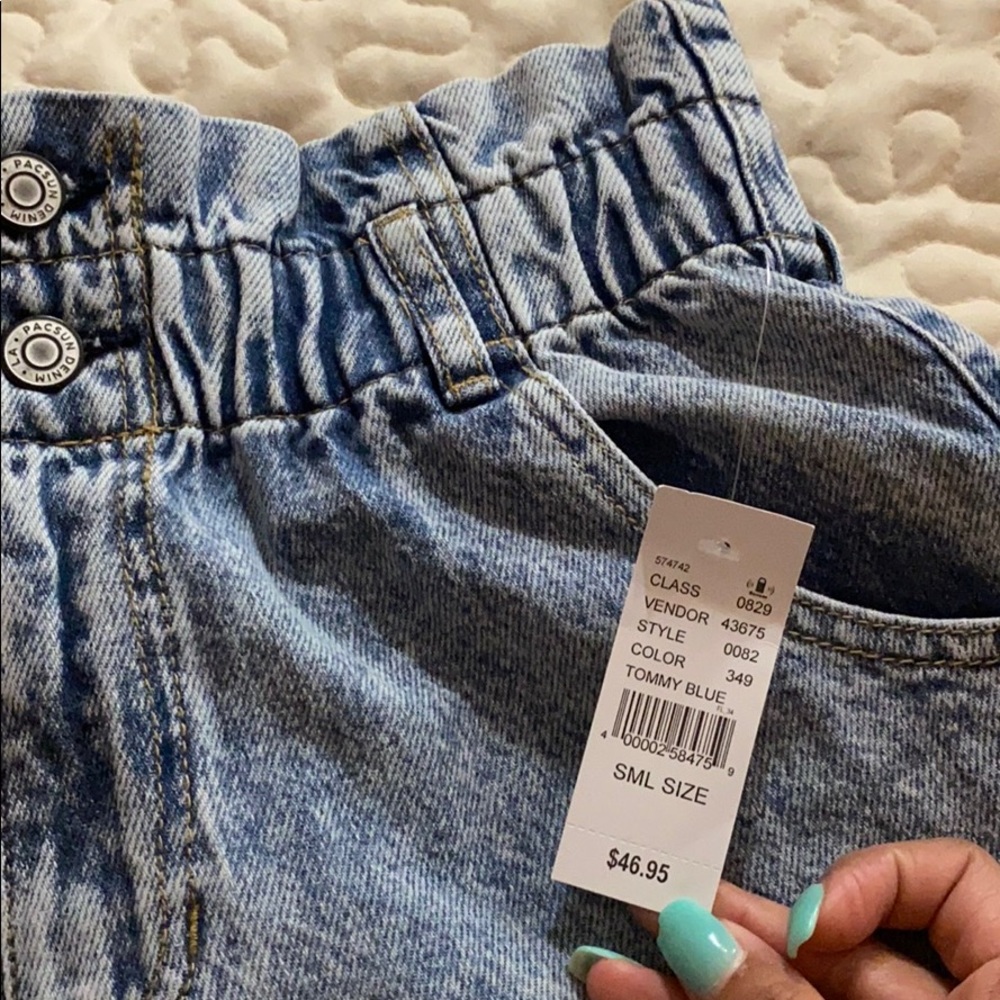 NWT shorts - Picture 5 of 5
